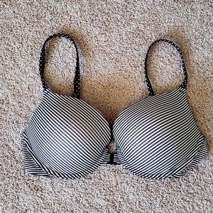 VS stripe light push up front close bra